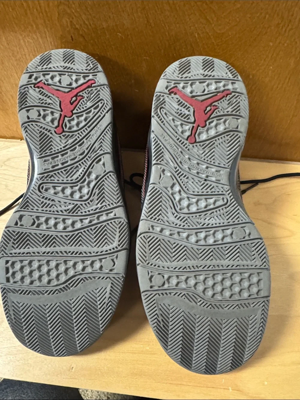 Jordan Kids Black and Red Low-Top Sneakers